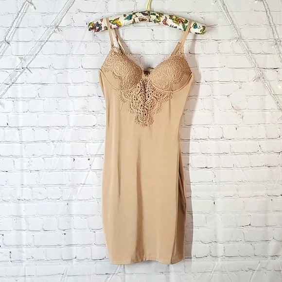 busty bodycon dress Bodycon Midi Dress main image 1